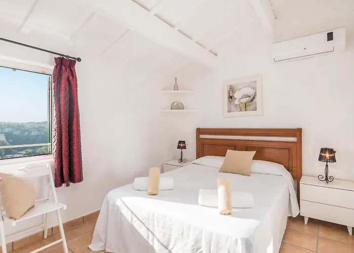 Mas Alta By フェレリエス